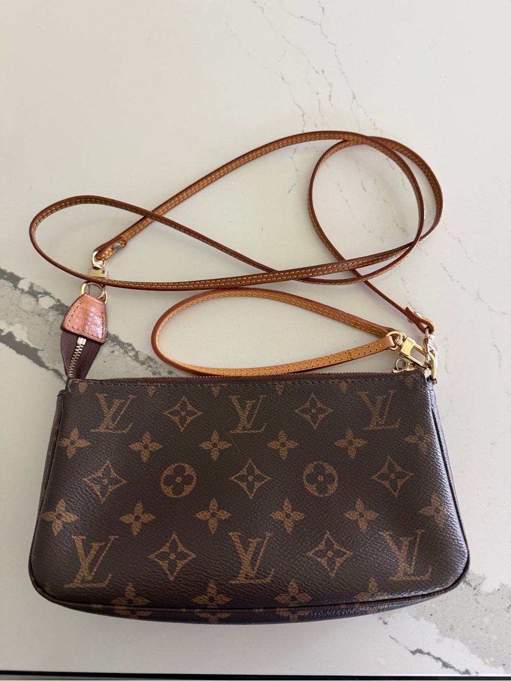 Louis Vuitton Monogram Pochette Accessories Crossbody in Brown - Picture 1 of 8